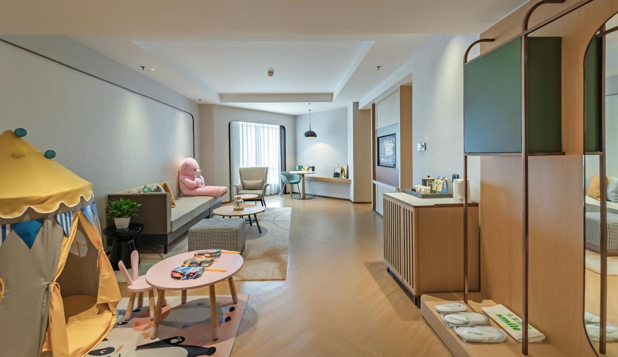Holiday Inn Chongqing Guanyinqiao By Ihg Dış mekan fotoğraf