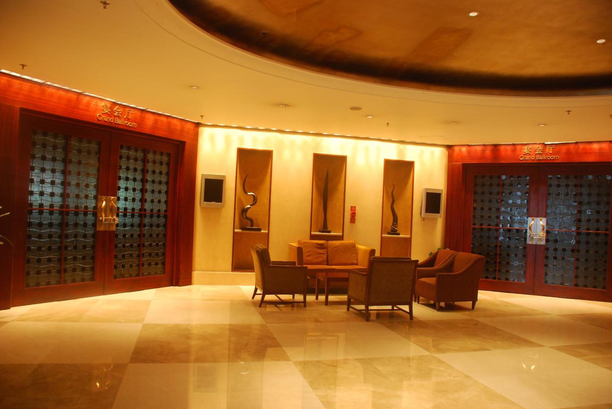 Holiday Inn Chongqing Guanyinqiao By Ihg Dış mekan fotoğraf